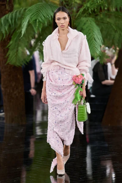 Look 36